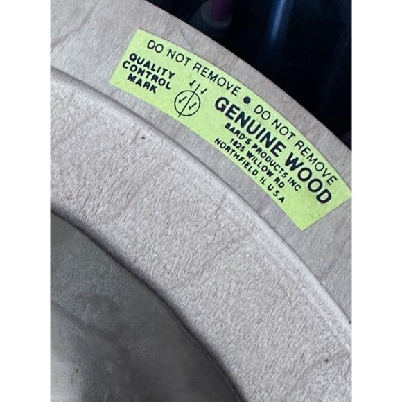 Wendell August Forge ice skating scene 1981 Bronze Plate With Walnut Wood Frame - Picture 4 of 9